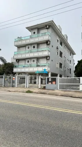 Prédio a venda na rua Principal das Gaivotas