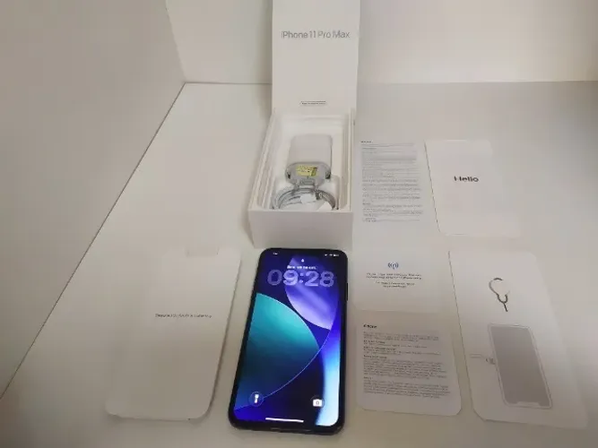 Apple iPhone 11 Pro Max 256 GB Verde 4G-OK/Tela e Carcaça-Sem Riscos/FaceID-OK/Bateria 77%