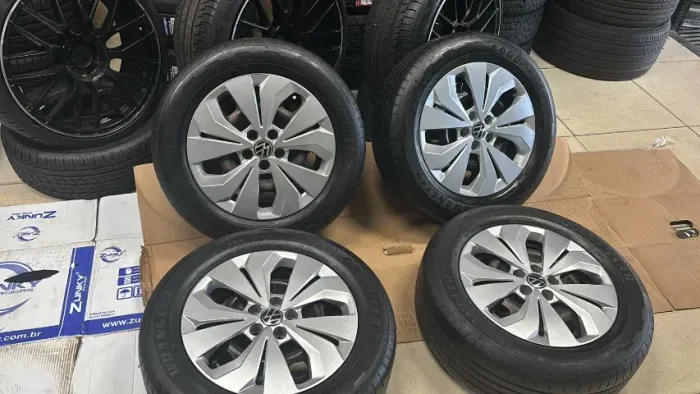 Roda de ferro T-Cross aro 16 5x100 + 205/60R16 Goodyear Wrangler Territory HT - R$ 1.490,0