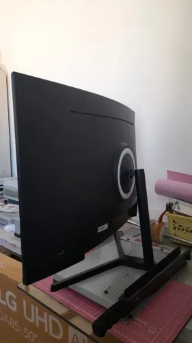 MONITOR PHILCO 32" CURVO