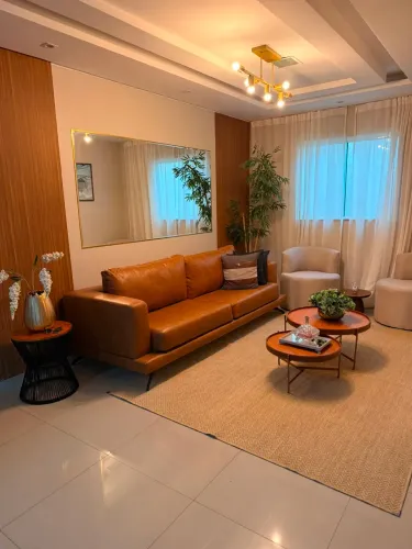 Casa de Alto Padrão para Aluguel - R$ 6.000,00/mês