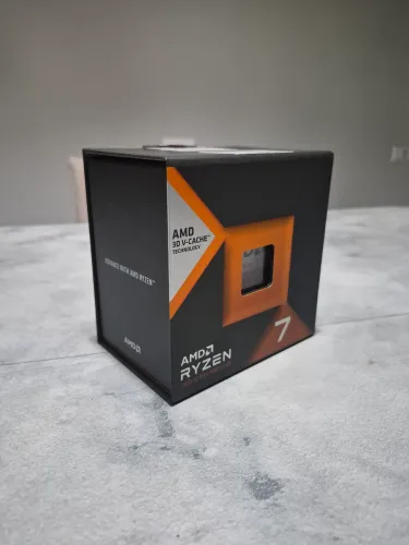 Processador (Ryzen 7 7800X3D)