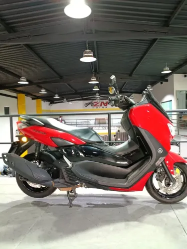NMAX 160 ABS 2023 UNICO DONO COM MANUAL E CHAVE RESERVA 