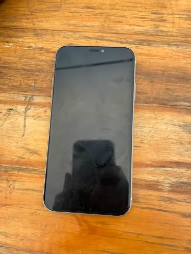 iPhone 11 Branco 64 GB - Tudo Original | Sem Defeitos e Caixa Original