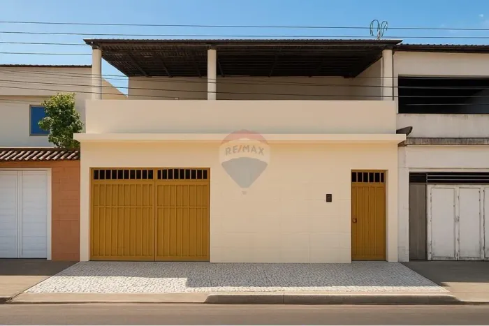 Casa Sobrado com Quintal e 4 Quartos Bairro Santos Dumont