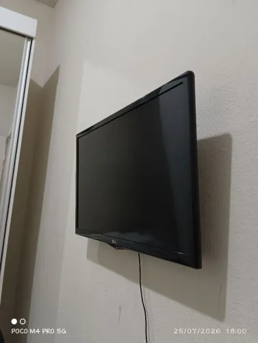 Televisão Samsung 24polegadas,não e smarte tv