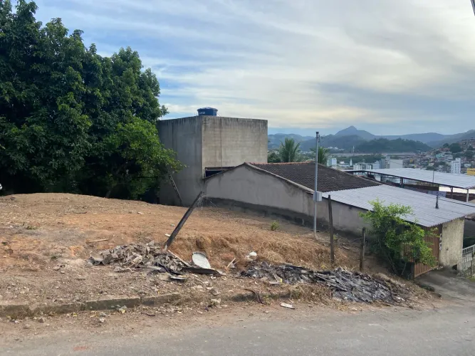 Vendo lote no Santa Terezinha 1