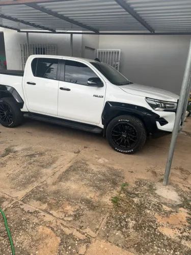 Toyota Hilux CD SRV 4X4 2.8 TDI Diesel Aut. 2016
