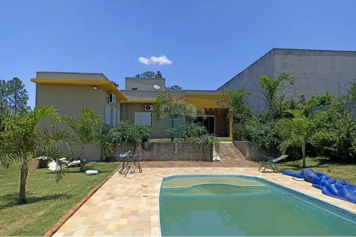 Casa para alugar em Holambra com piscina