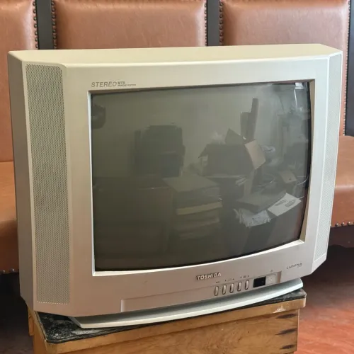 TV Tubo Toshiba Lumina 20 Polegadas Com Controle E Nota Fiscal