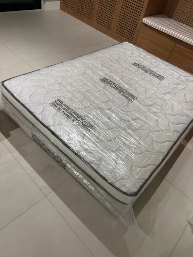 Colchão ortobom casal molas ensacadas