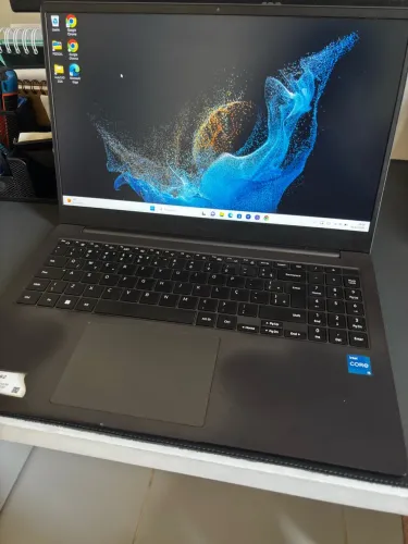 Notebook Samsung Galaxy Book2 - Intel Core i5 | 16GB RAM | Bateria Nova