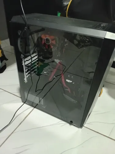 PC ryzen 3 2200g sem Windows precisa instalar 