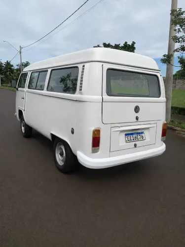 Volkswagen Kombi Standard 1.4 MI Total Flex 8V 2009