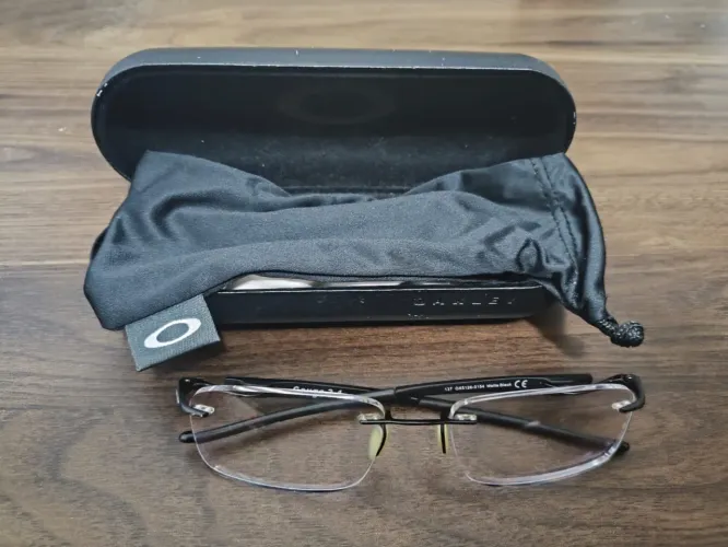 Armação Oakley Gauge 3.1 (OX5126) Original Preto e Branco