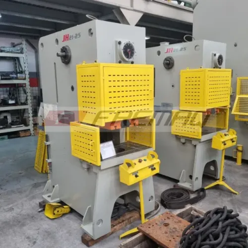PRENSA EXCÊNTRICA YANG LI JH21-25 TON