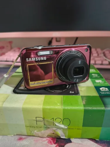 Câmera digital Samsung PL120 (leia a descrição)