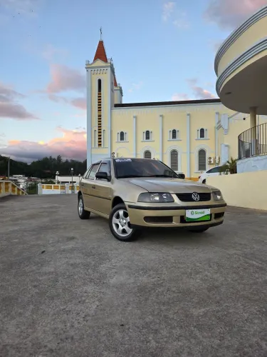Volkswagen Gol Geração III Highway 1.0 MI 16V Gasolina Mec. 4P 2002