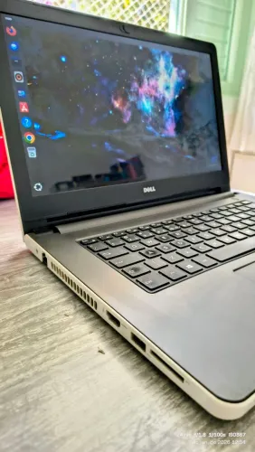 Notebook Dell Inspiron i3 14 polegadas 8Gb de RAM SSD 240Gg Sandisk