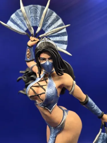 Kitana - Mortal Kombat | Estátua Colecionaveis Action Figure 22 cm