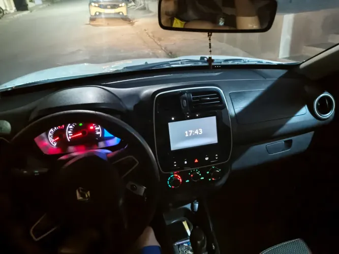 Renault Kwid Intense 1.0 Flex 12V 5P Mec. 2018