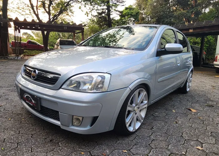 Chevrolet Corsa Hat. Premium 1.4 8V Econoflex 5P 2009