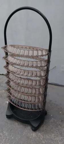 Carrinho expositor de esmaltes