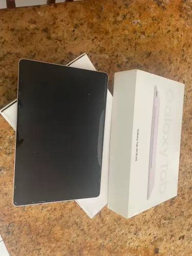 Tab S9 FE 5g 128gb 6gb RAM com a caneta