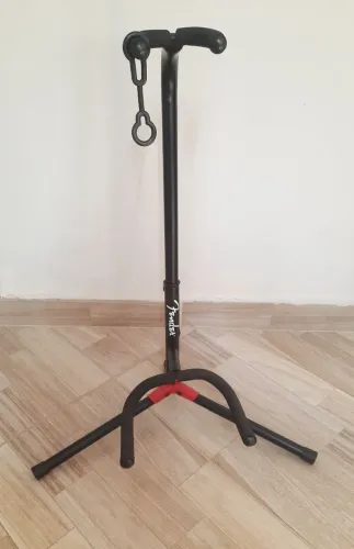 Pedestal de violão e guitarra (semi-novo )
