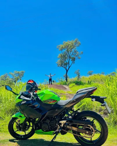 Kawasaki ninja 400
