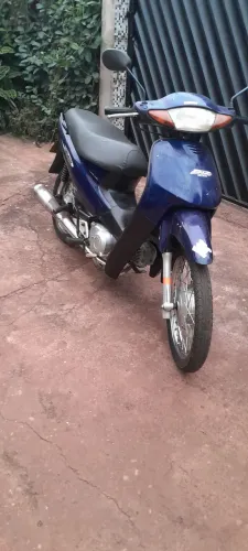 Vendo biz 100 4500$ moto para trabalhar tudo em dia
