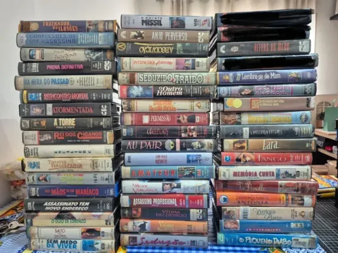Lote de Fitas VHS Legendadas (48 Fitas)