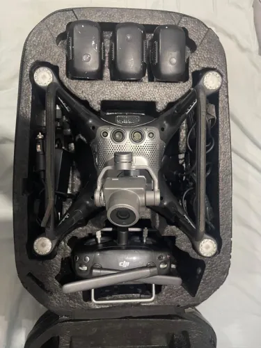 VENDO DRONE DJI PHANTOM 4Pro+