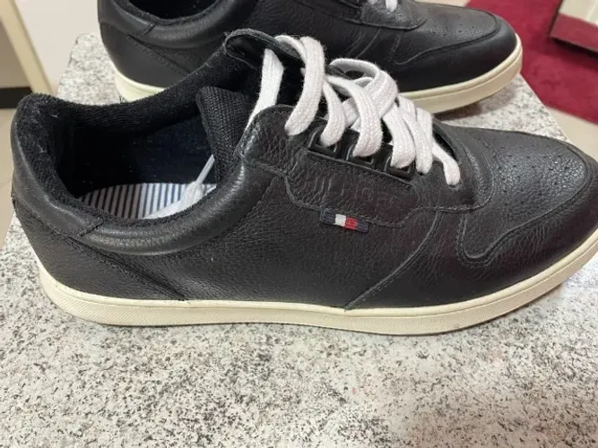 Tênis Tommy Hilfiger Hoxton 1A Original - N° 39 (Forma Grande)
