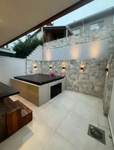 CASA A VENDA NO CONDOMÍNIO VINTAGE BAIRRO ENGORDADOURO EM JUNDIAÍ/SP
