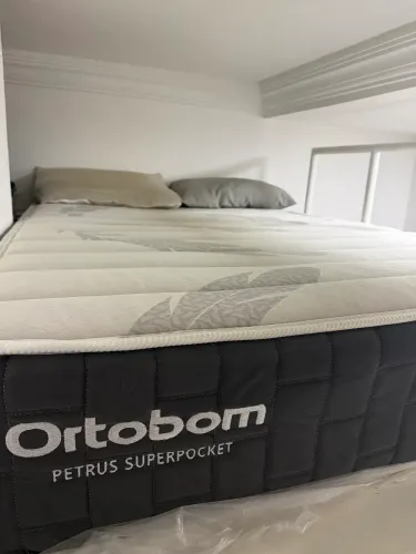 Colchão Ortobom Petrus Superpocket semi-novo 