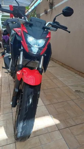 Cb 300 twister impecável 