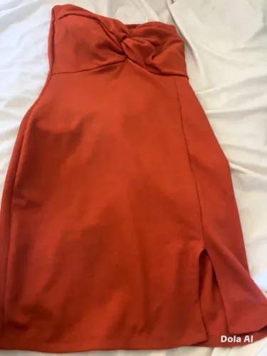 Vende se vestido curto