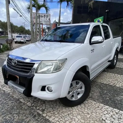 Toyota Hilux CD SRV D4-d 4X4 3.0 TDI Diesel AUT 2014