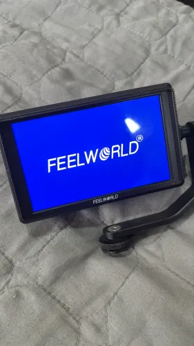 Monitor externo Feelworld FW568 5.5" Suporte 4K HDMI + Tilt Arm?