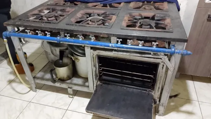 Fogao industrial 6 bocas com 2 fornos com coifas e exaustor