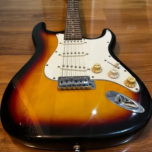 Guitarra Dolphin