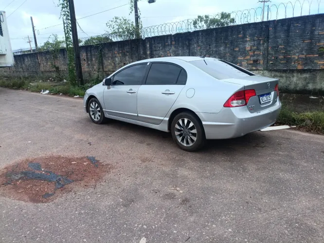 Honda Civic Sed. Lxl/lxl SE 1.8 Flex 16V Mec. 2011