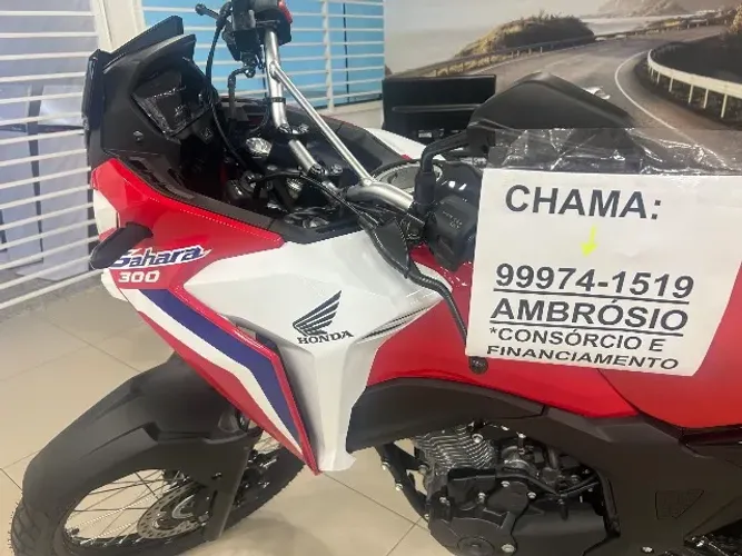 XRE Sahara 300 okm 2027