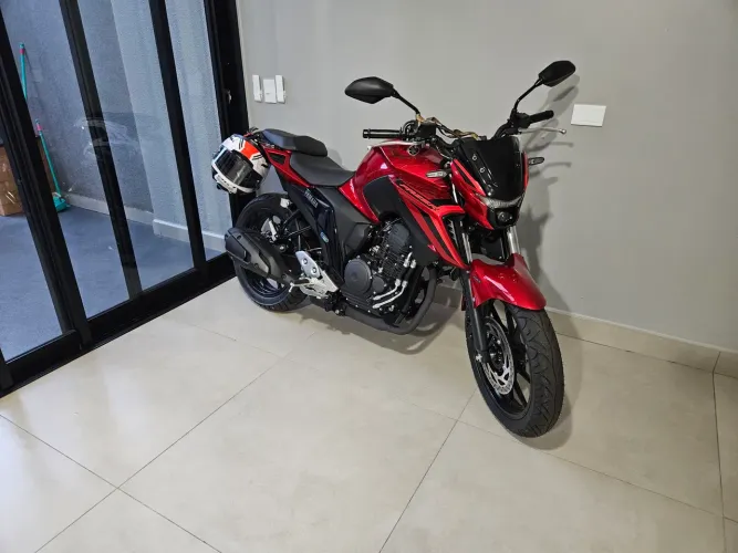 Yamaha Fazer 2025
