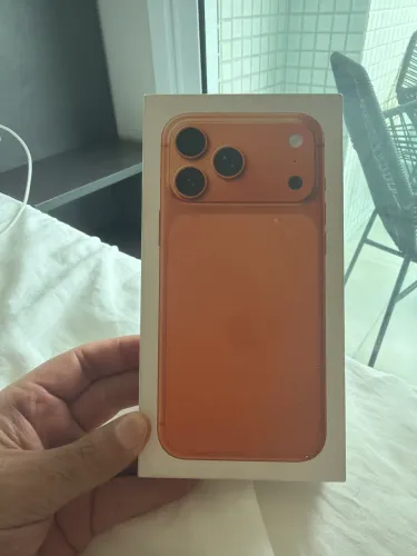 iPhone 17 pro max