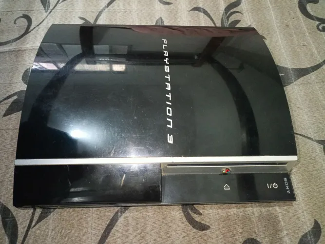 PS3 FAT (leia a descrição)