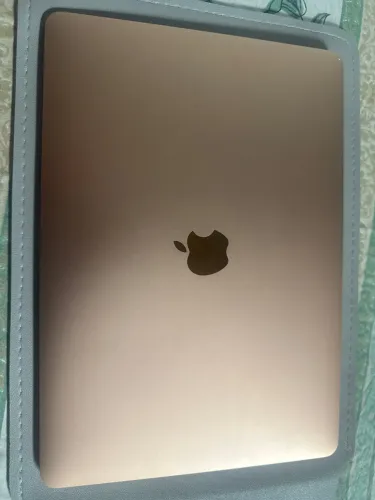 MACBOOK AIR M1