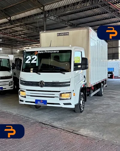 Caminhão Volkswagen Delivery 6.160 Baú .