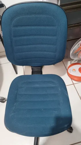 Duas Cadeiras Gamer e Comum- Não entrego